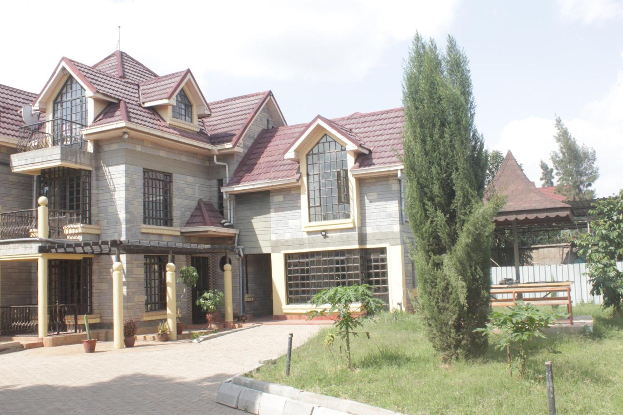 Eshborns House - Near Jomo Kenyatta International Airport And Sgr With Shuttle Services Syokimau Esterno foto