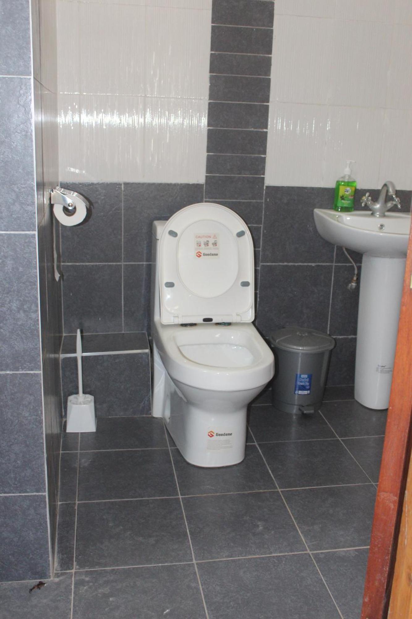 Eshborns House - Near Jomo Kenyatta International Airport And Sgr With Shuttle Services Syokimau Esterno foto